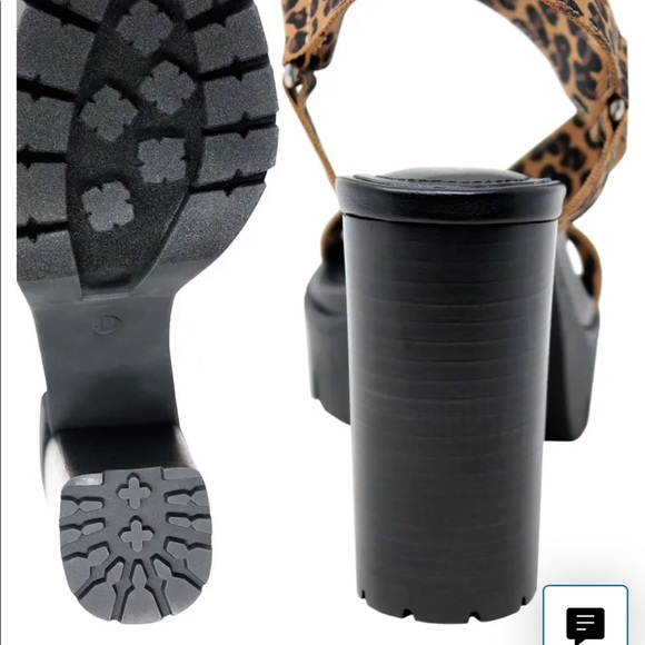 Vast Sandal
CHARLES BY CHARLES DAVID - Picture 4 of 8